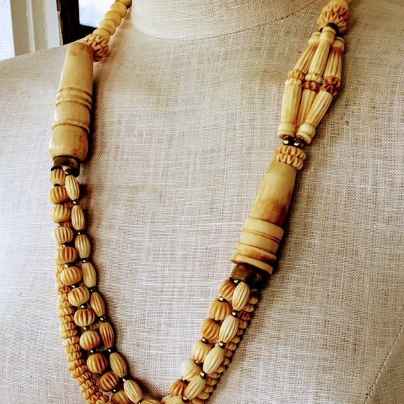 Vintage Carved Cow Bone Chunky Bead Necklace - Picture 7 of 8